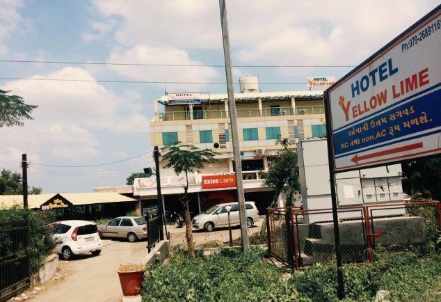 Hotel Yellow Lime Ahmedabad Exterior foto